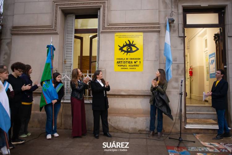 La Escuela de Educación Artística N° 1 ya lleva el nombre de "Manuel Aguirre"