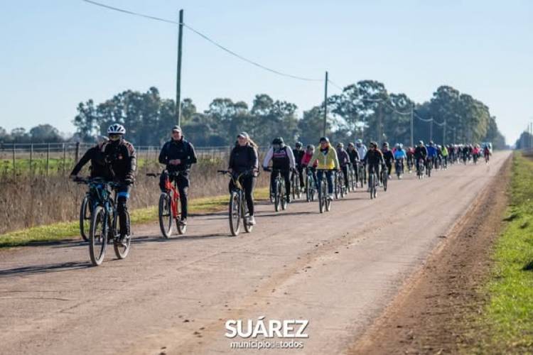 Más de 80 ciclistas disfrutaron de la bicicleteada a Santa María