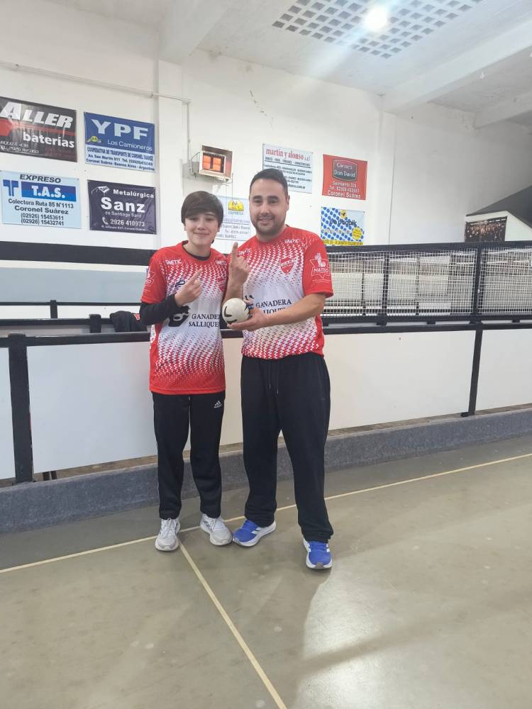 Estudiantes Ferroviario Mitre y  Cecil Roberts "F" son campeones en 2da y 3ra
