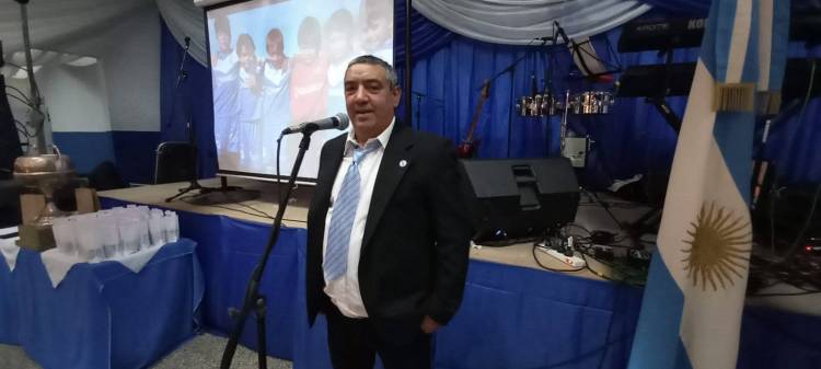 San Martin de Santa Trinidad celebró su 72° Aniversario con una gran cena y baile