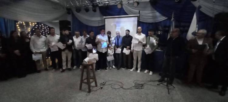 San Martin de Santa Trinidad celebró su 72° Aniversario con una gran cena y baile