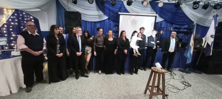 San Martin de Santa Trinidad celebró su 72° Aniversario con una gran cena y baile