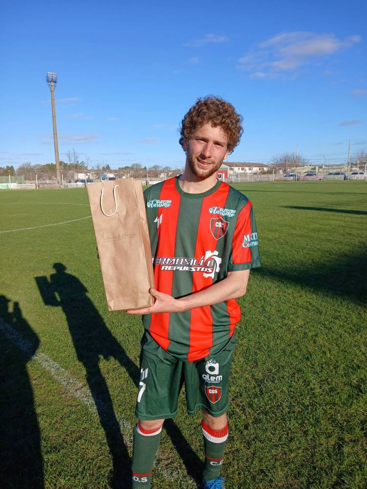 Deportivo Sarmiento fue el único ganador de nuestro medio frente a Racing de Carhue