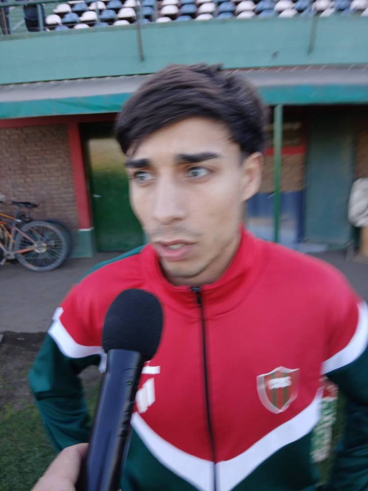 Deportivo Sarmiento fue el único ganador de nuestro medio frente a Racing de Carhue