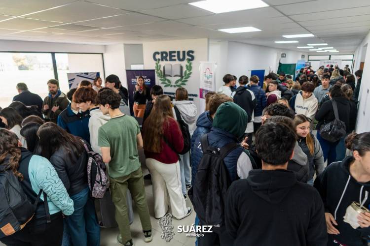 Más de 15 instituciones participaron de una nueva Feria Universitaria en CREUS