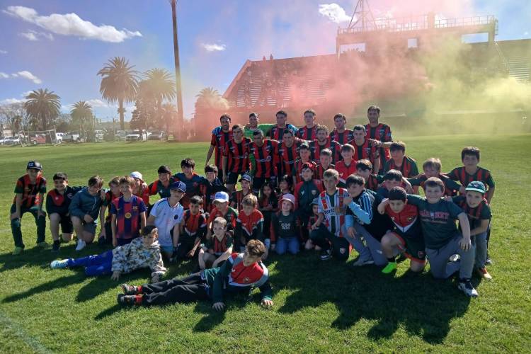 Blanco y Negro e Independiente ganaron los Clásicos